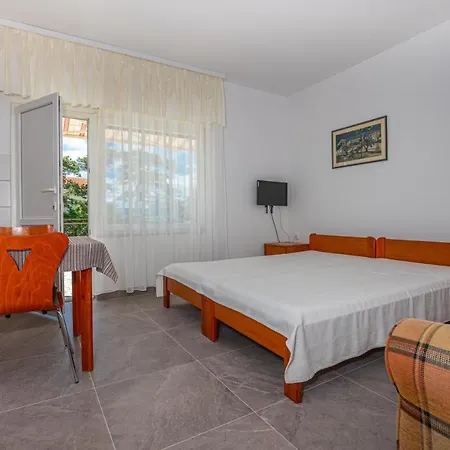 Apartament Marina *